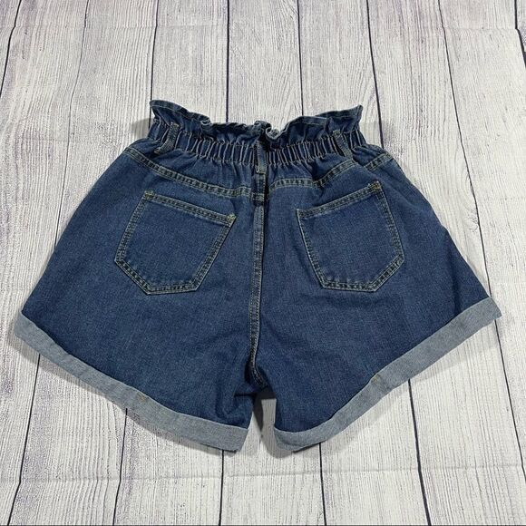 Women's Casual High Waisted Hemming Denim Jean Shorts with Pockets - Picture 4 of 11